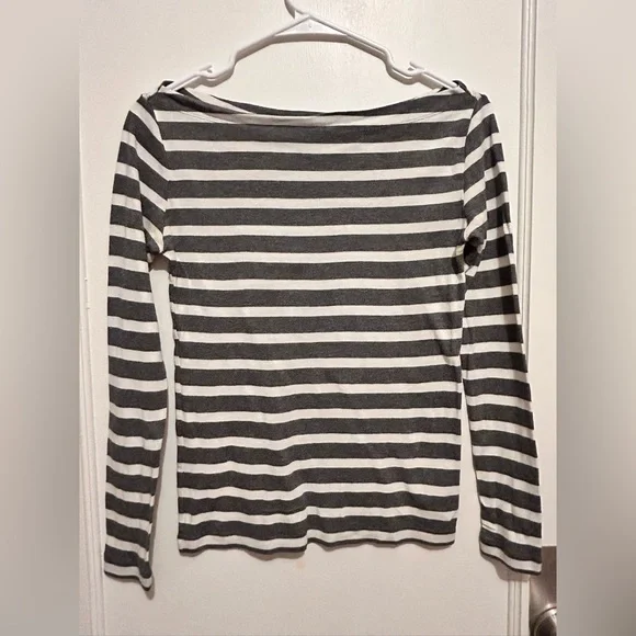 GAP Black and White Striped Long Sleeve Top - Picture 2 of 4